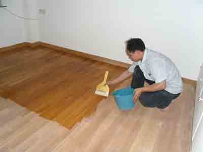 实木地板翻新-专业刷漆服务-旧地板变新
